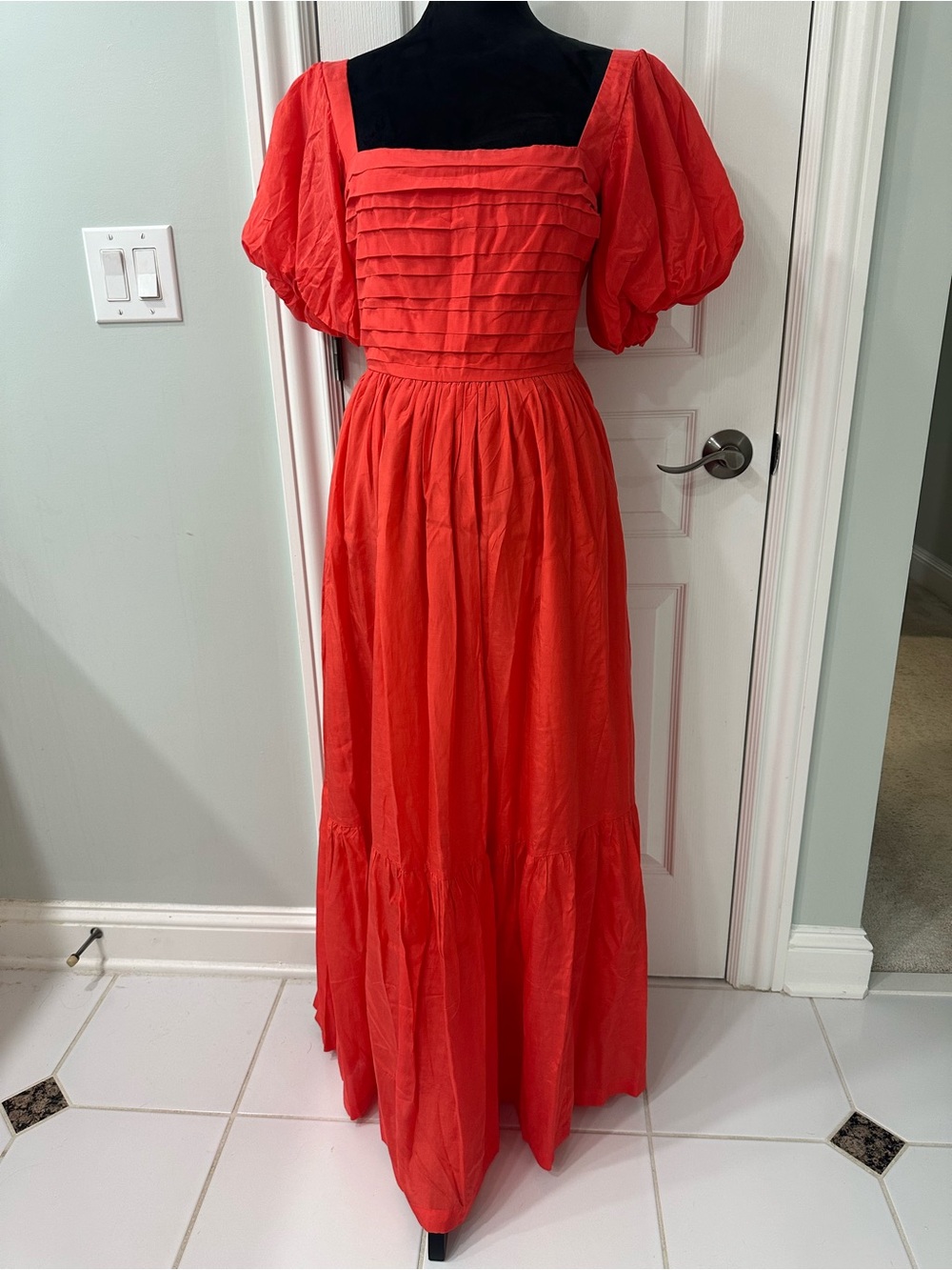 NWT- Abercrombie & Fitch Red Puff-Sleeve Maxi Dress - Elegant Square Neck